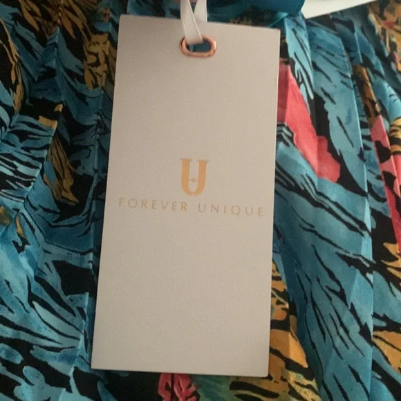 Forever Unique (ModCloth), US size 6, side zipper, blue floral halter maxi - Picture 3 of 4